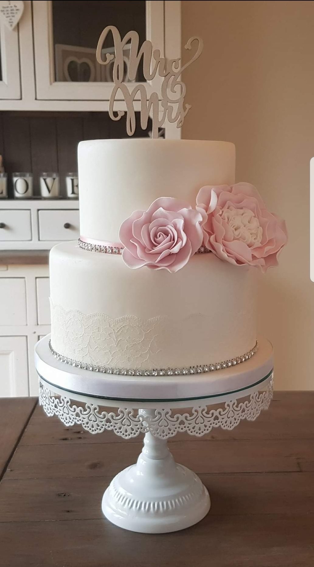 Wedding cake 6 by Kim’s Cake Gallery