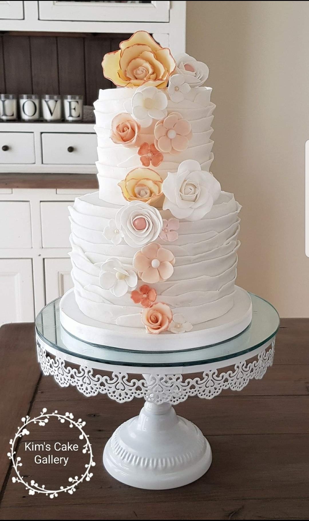 Wedding cake 7 by Kim’s Cake Gallery