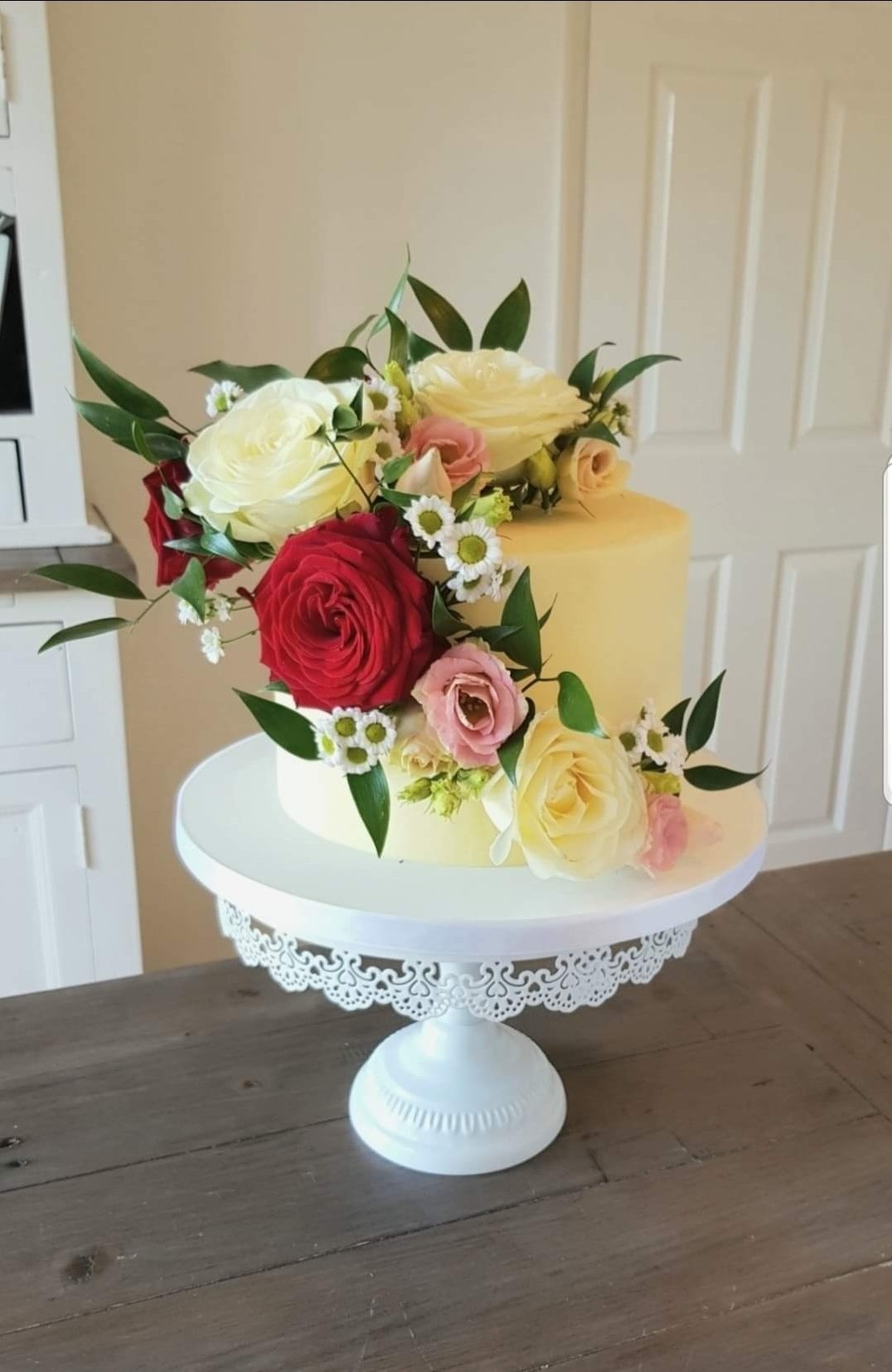 Wedding cake 16 by Kim’s Cake Gallery