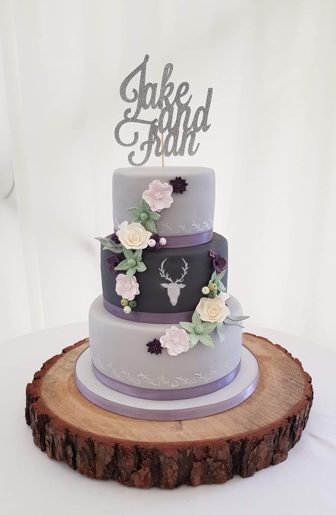 Wedding cake 22 by Kim’s Cake Gallery