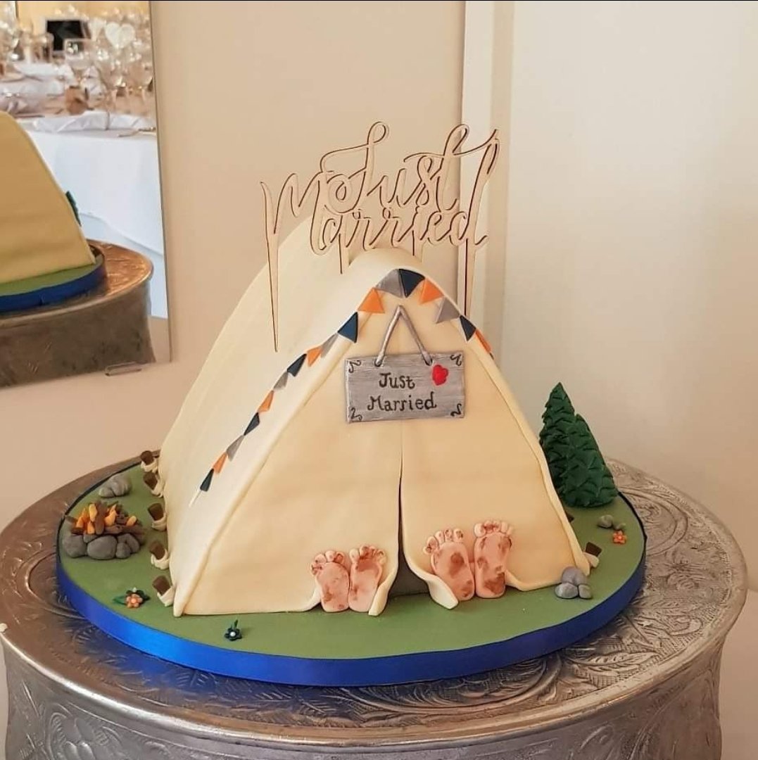 Wedding cake 25 by Kim’s Cake Gallery