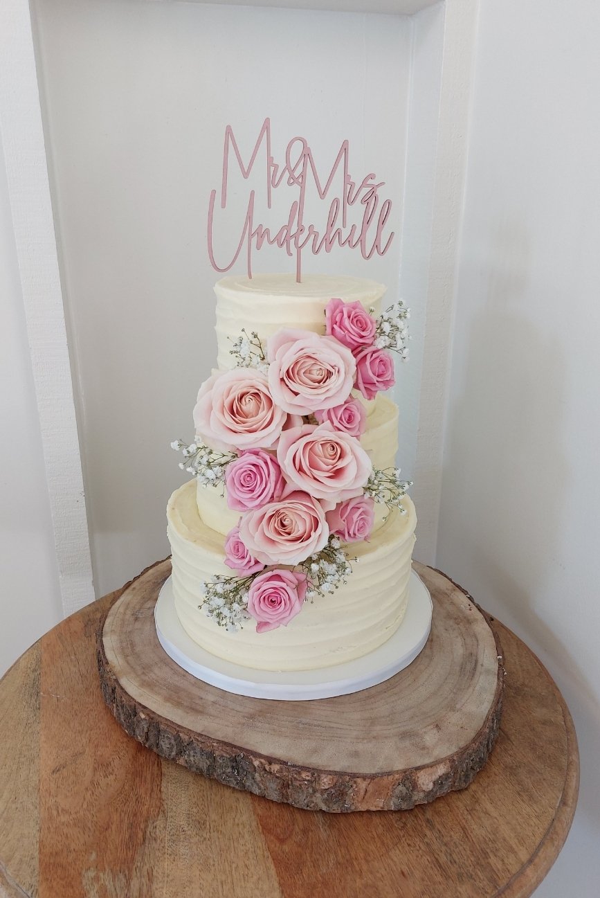 Wedding cake 34 by Kim’s Cake Gallery